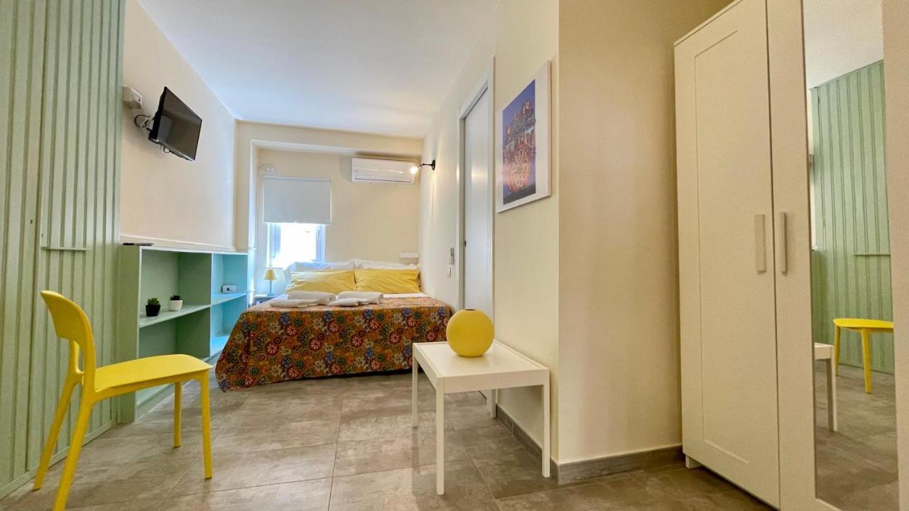 Apartment Portineria 23 - A Due Passi Da Ortigia *